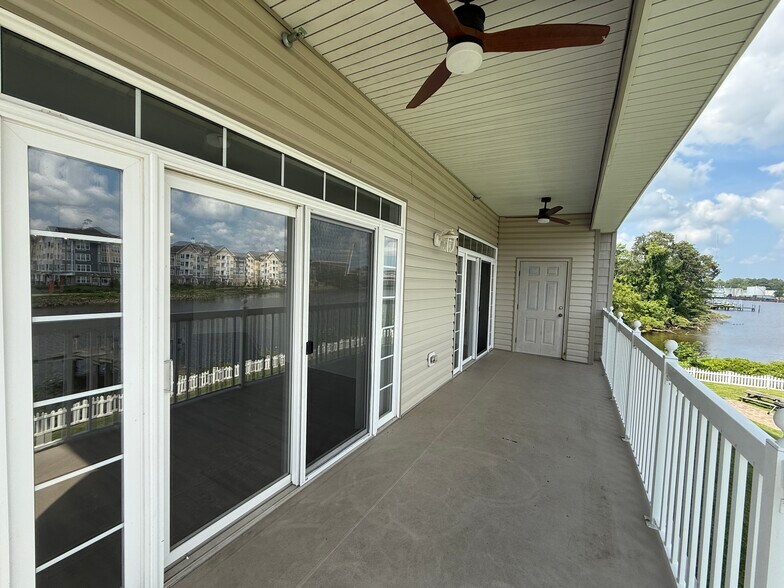 Building Photo - 706 Williams Lndg