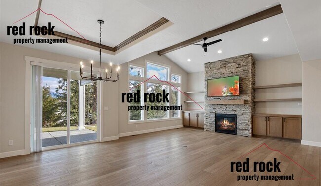 Primary Photo - 5022 S Hillcrest Ln