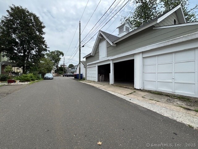 Building Photo - 37 Seaview Ave