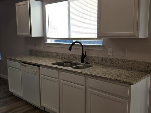 Building Photo - 7112 Kickapoo Dr