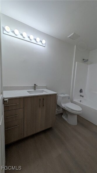 Building Photo - 5114 27th St SW