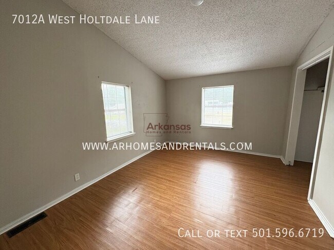 Building Photo - 7012A West Holtdale Lane-