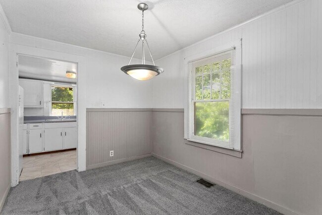 Building Photo - 1742 Ware Ave