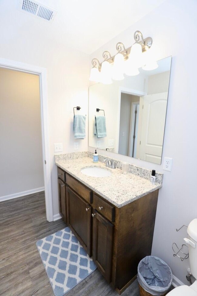 Building Photo - 4415 Patriot Pkwy