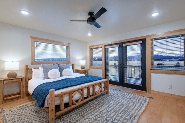 Building Photo - 4535 Roxanne St