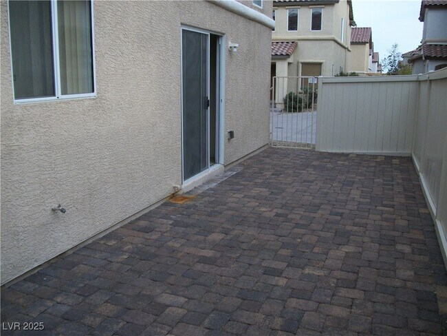 Building Photo - 9161 Spoonbill Ridge Pl