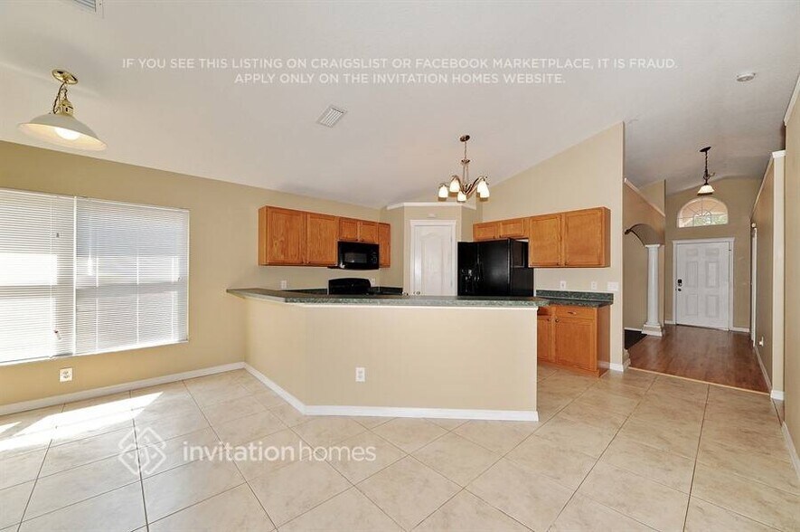 Building Photo - 7626 Clovelly Park Pl