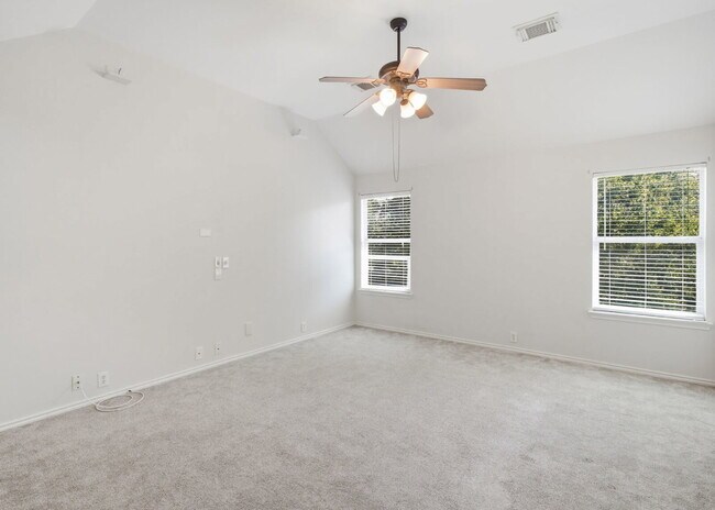 Building Photo - Gated Schertz Home with Loft, Greenbelt and Community Pool!