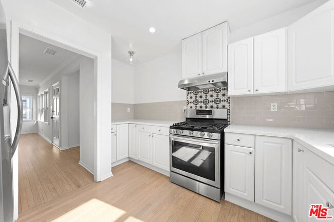 Building Photo - 11345 Cashmere St
