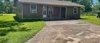 Building Photo - 3415 Goliad St