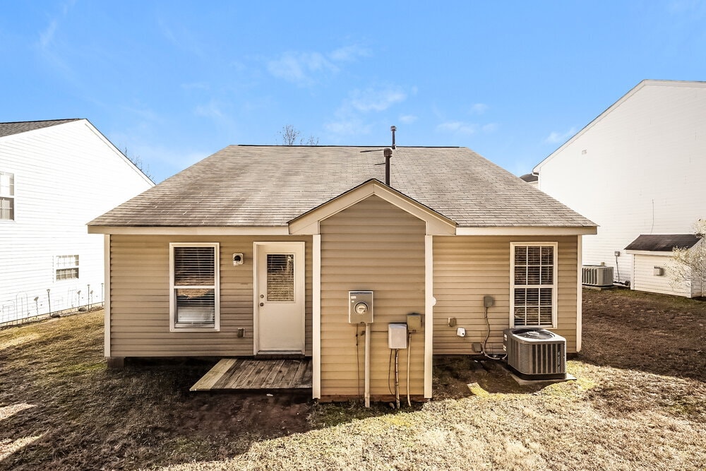Building Photo - 3441 Braden Dr