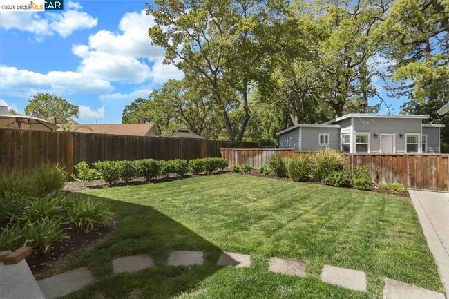 Building Photo - 3484 Moraga Blvd