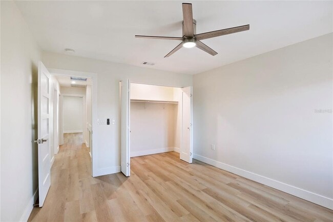 Building Photo - 150 Marina Del Rey Ct