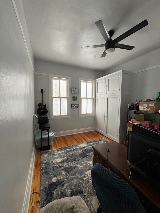 Building Photo - Sunflower Estate LLC