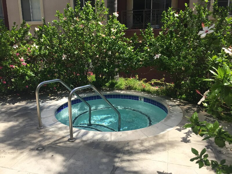 Building Photo - 1245 McClellan Dr