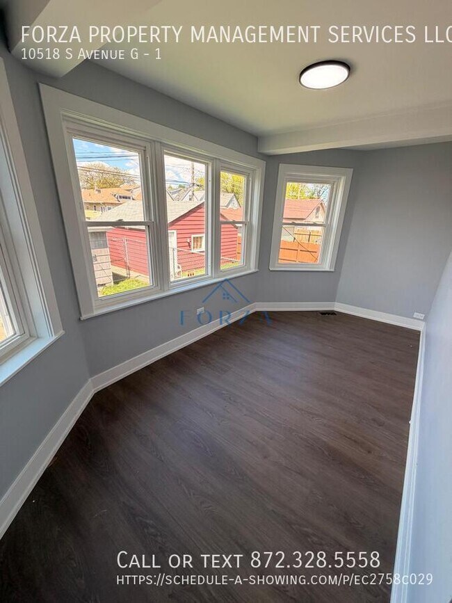 Building Photo - 10518 S Ave G