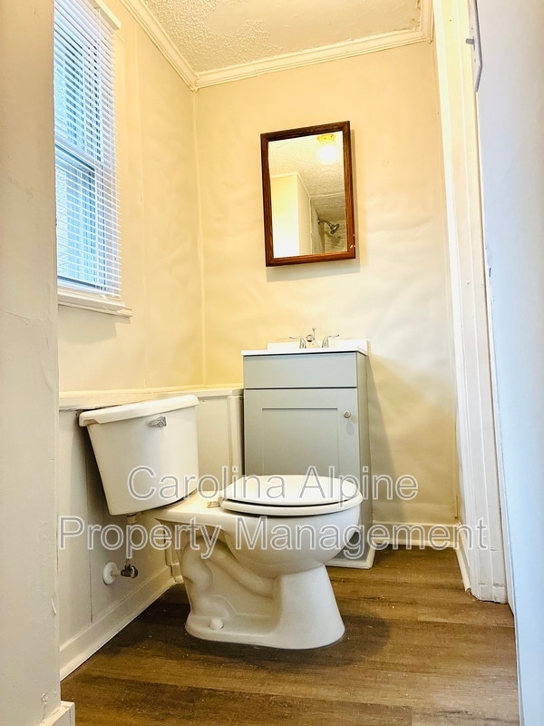 Building Photo - 1315 Ware Ave