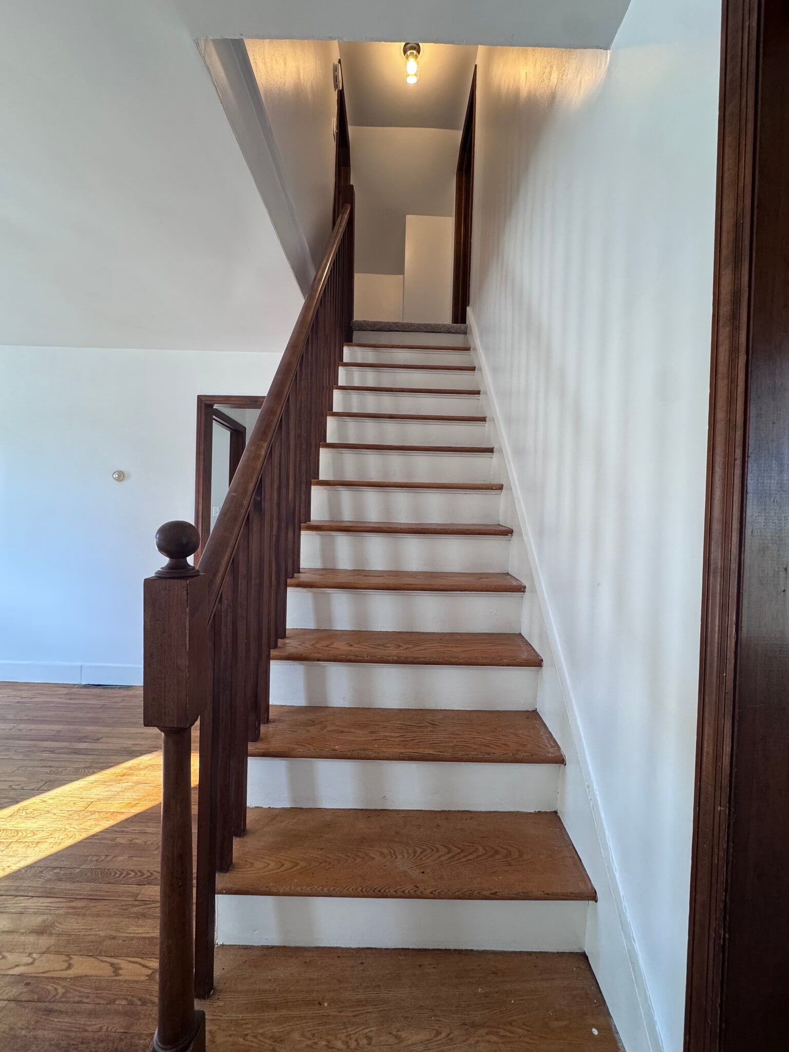 Stairs to Bedrooms - 975 Saratoga Rd