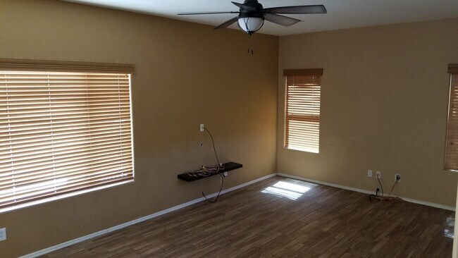 Building Photo - Perfect Entertainer's Dream Home in Anthem