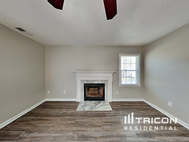 Building Photo - 1446 Cimarron Pkwy