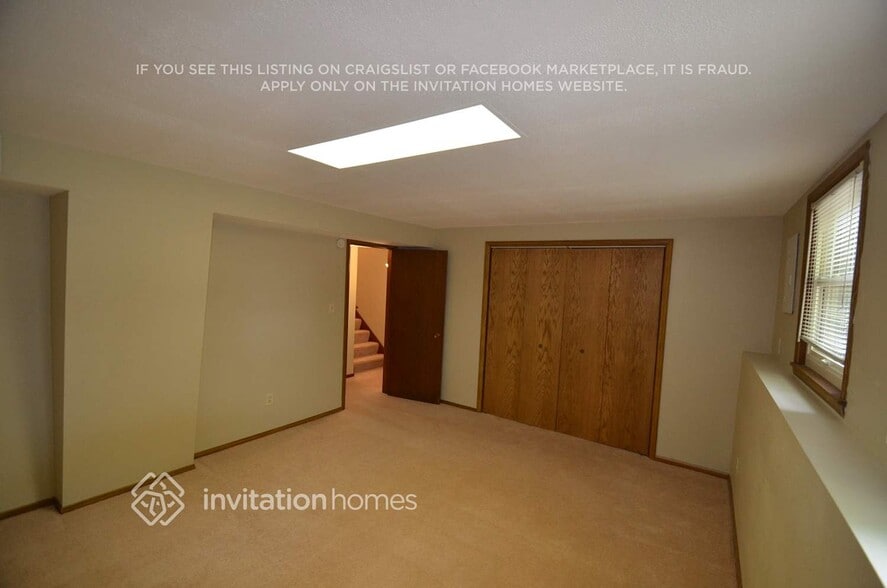 Building Photo - 124 Oakwood Rd