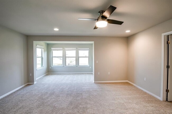 Building Photo - 837 Falkland Trace