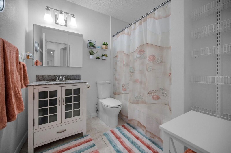 Building Photo - 2017 Santiago Way S