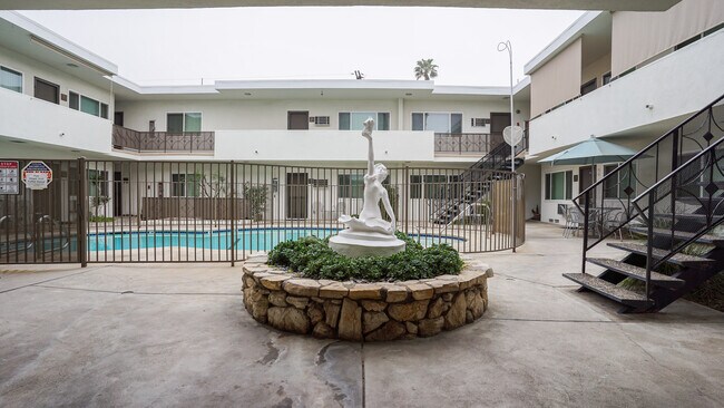 Building Photo - 16721 Sherman Way