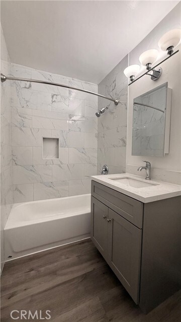 Building Photo - 512 N Marguerita Ave