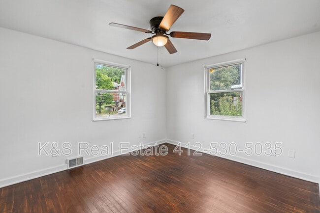 Building Photo - 5034 Ampere St