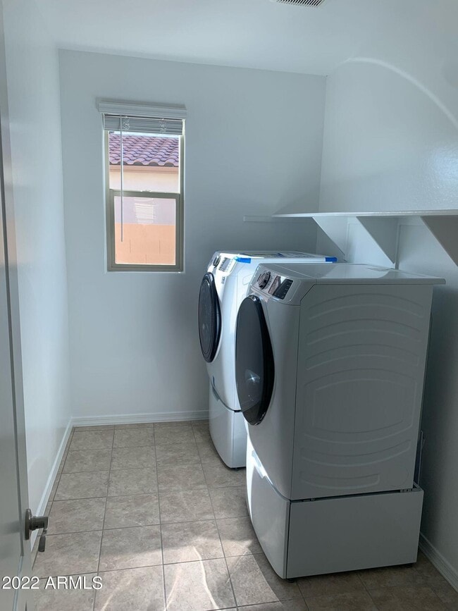 Building Photo - 29437 N 113th Ln