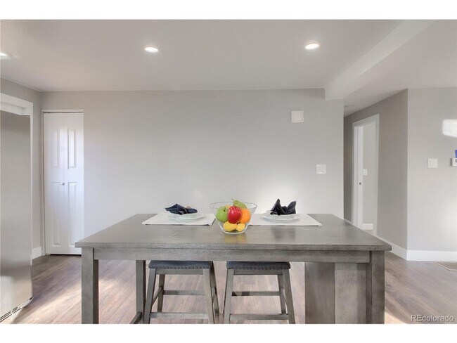 Building Photo - BEAUTIFUL 3bd/2ba Home in Denver, CO! Avai...