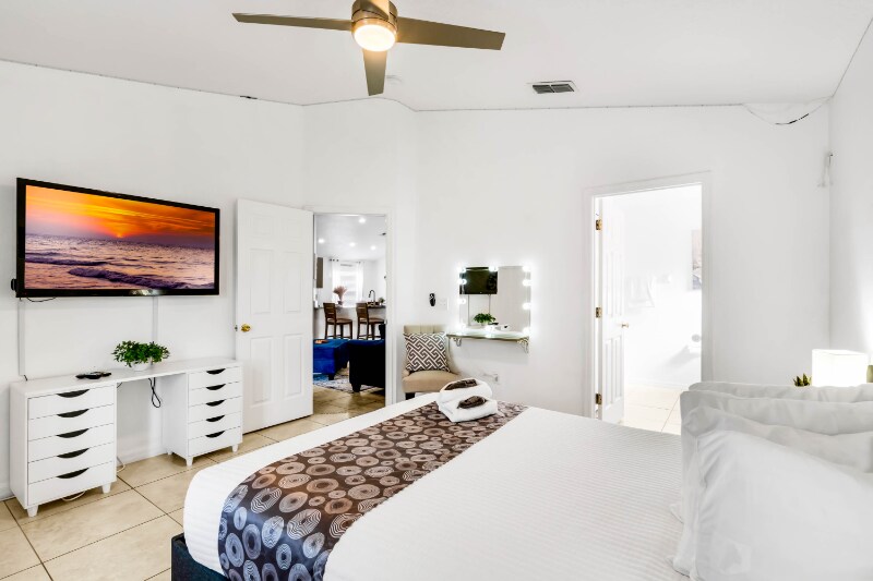 Building Photo - 2636 Willow Glen Cir