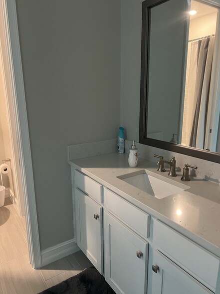Building Photo - 4628 San Martino Dr