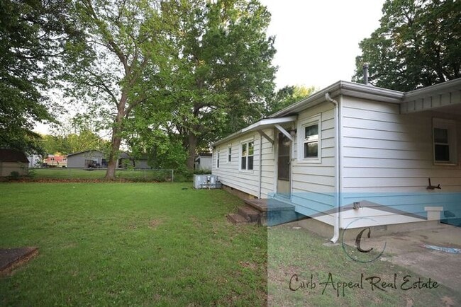 Building Photo - Move in special $850!! Spacious 3 bed/1 bath home!!