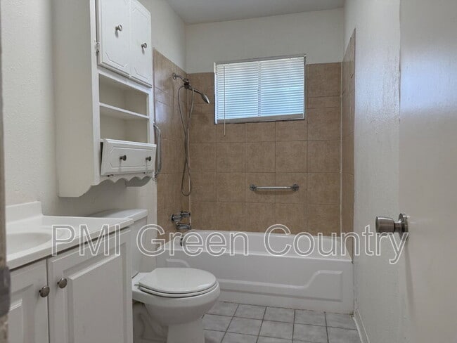 Building Photo - 1412 S 73rd E Ave
