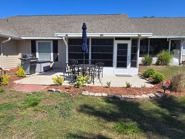 Building Photo - 1118 Villa Ln
