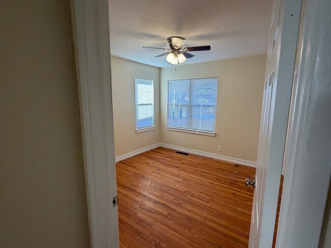 Building Photo - 1400 Rickey Rd