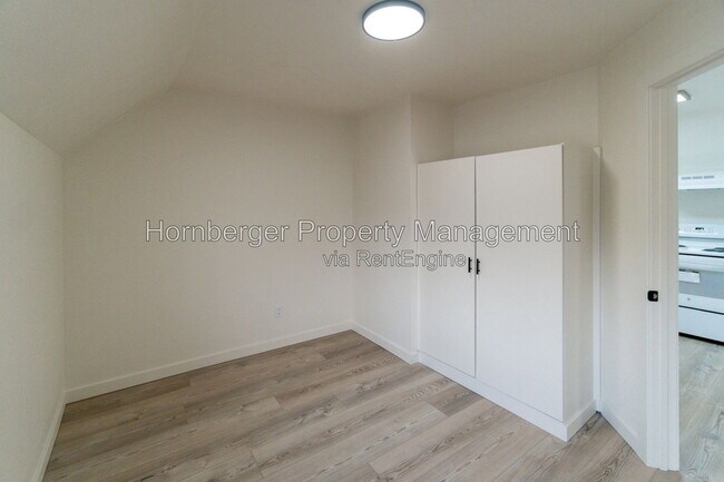 Building Photo - 227 E Ermina Ave