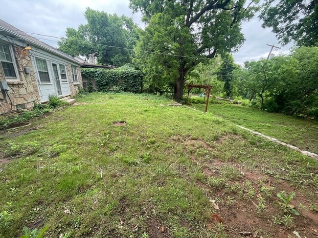 Building Photo - 1126 NW 55th St