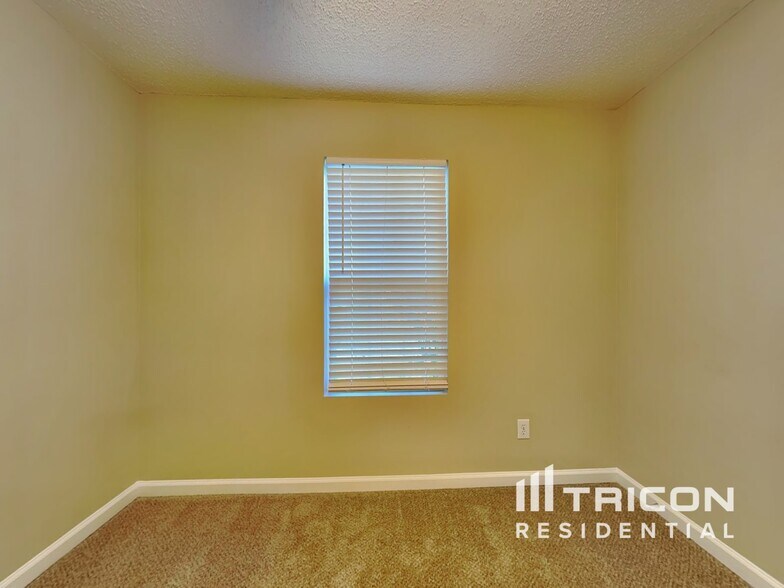 Building Photo - 1555 Mill Creek Rd
