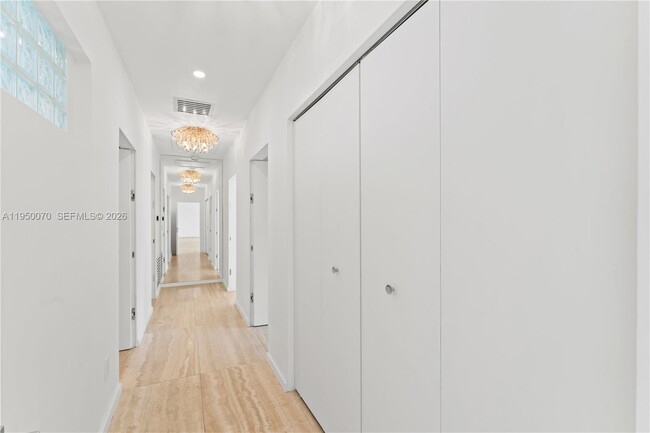 Building Photo - 1250 NE 87th St