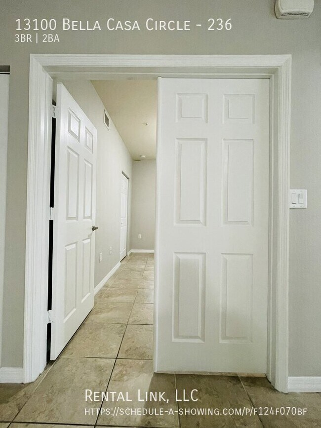 Building Photo - 13100 Bella Casa Cir