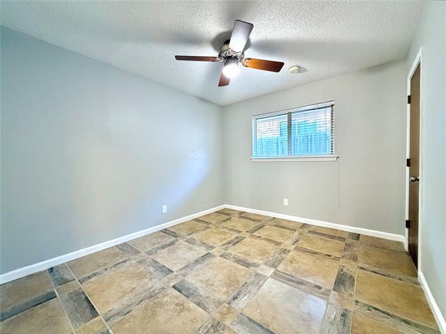 Building Photo - 1821 Broadway St