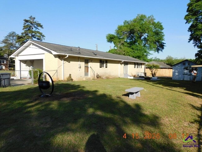 Building Photo - 1218 Creekwood Dr