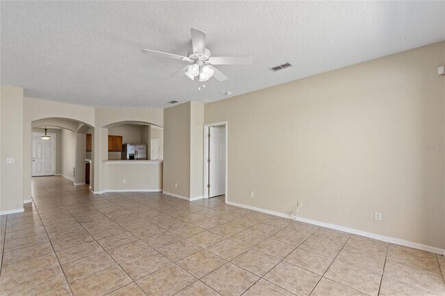Building Photo - 326 Cotswold Cir