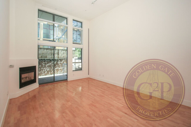 Building Photo - Dogpatch - 1 BR, 2 BA Loft 859 Sq. Ft. - 3...