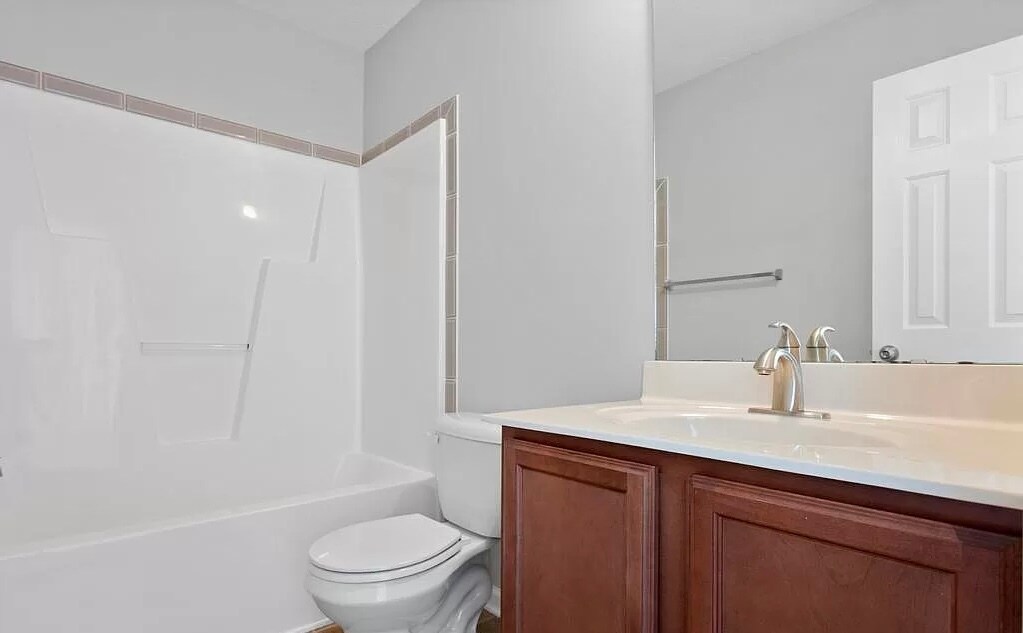 Bathroom 2 (2nd Fl.) - 4011 Grandeur Ave