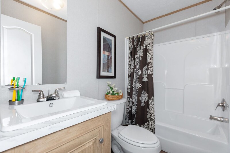 Building Photo - 696 Tara Rd