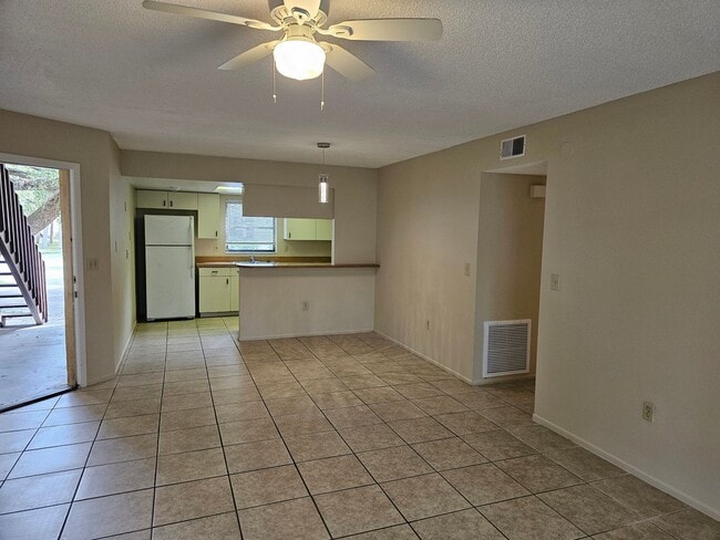 Building Photo - Welcome Home